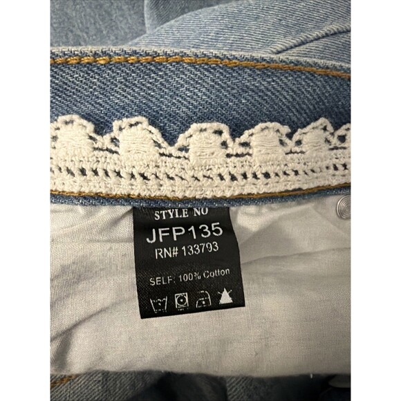 POL Floral Embroidered Crop Distressed 100% Cotton Jeans Bohemian Raw Hem Sz S - Picture 6 of 9